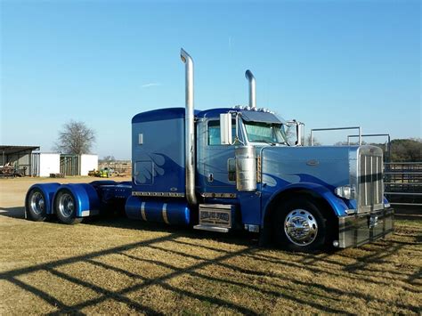 , 12K FRONTS, 40K REARS ON LOW AIR LEAF, 411'S, ONE OWNER CALIFORNIA TRUCK WITH 153K ORIGINAL MILES, NO RUST. . Used semi trucks for sale by owner